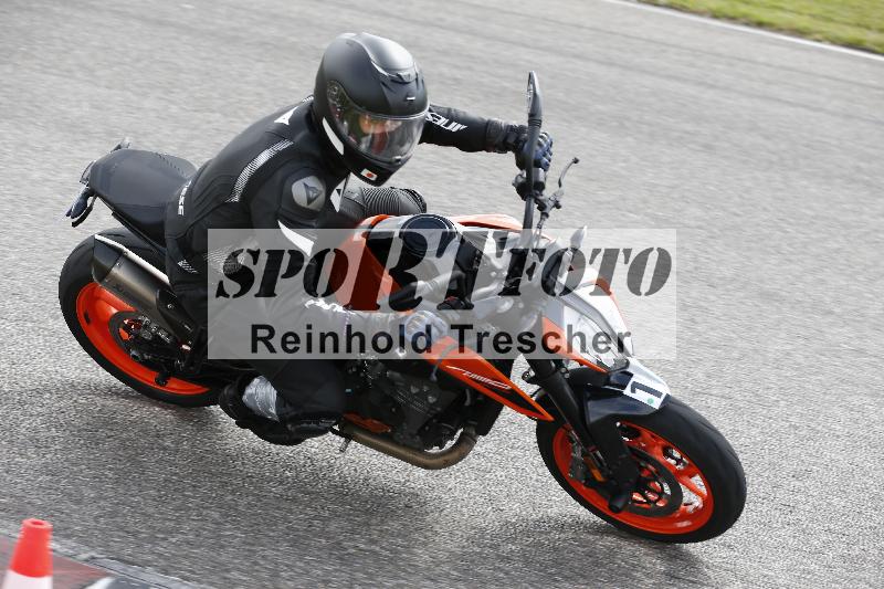 Archiv-2025/10 23.04.2025 Cornu Master School ADR/gruen-vert/1